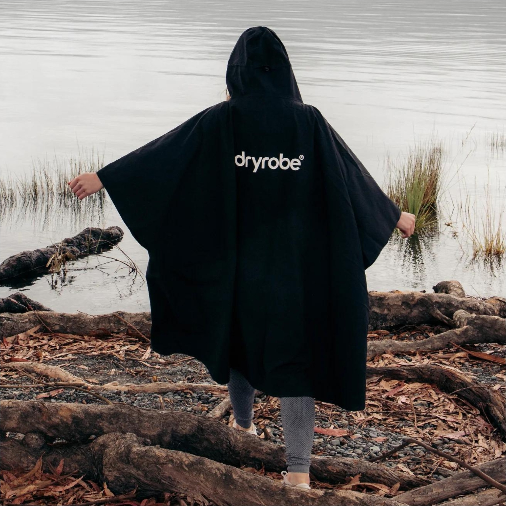 2026 Dryrobe Waterproof Change Robe / Poncho DRWCRP - Black